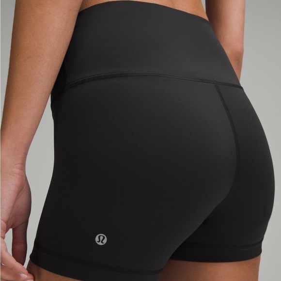 Wunder Train High Rise Short 4” - Black - Picture 2 of 6